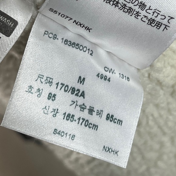 NWT Levi's Sherpa Trucker Jean Jacket Type 3 Black Denim Brusted Size Medium - Picture 13 of 13